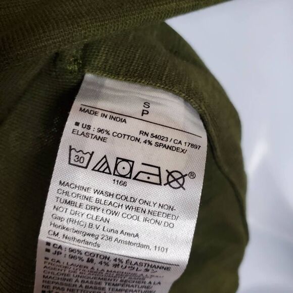 Banana Republic Olive Green Short Sleeve Button Accent Top – Size S - Picture 5 of 6